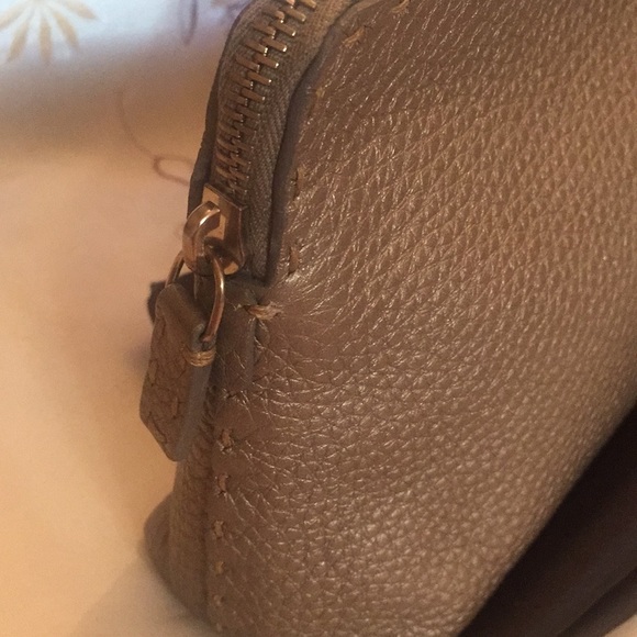 Fendi Cosmetics Leather Pouch - Picture 7 of 8